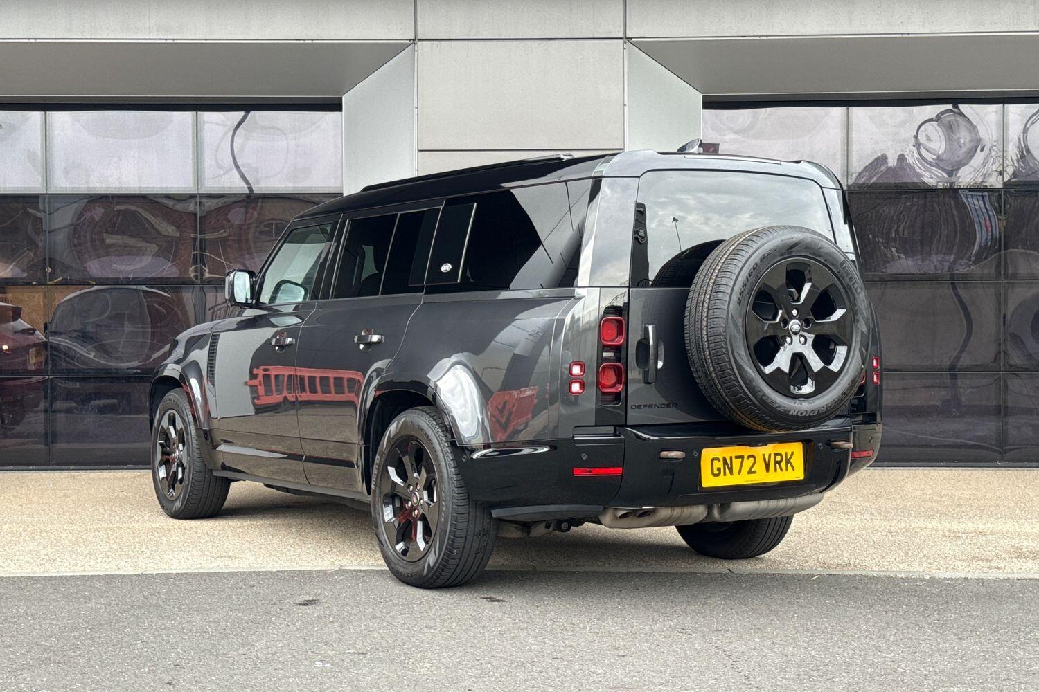 Used Land Rover Defender 130 2022 for sale - 76151173: Photo 8