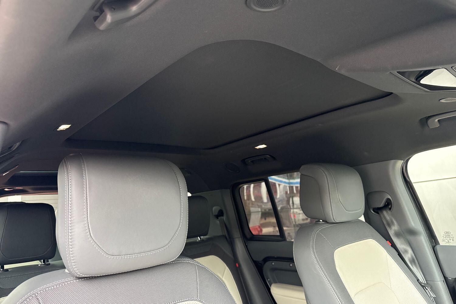 Used Land Rover Defender 130 2022 for sale - 76151173: Photo 9