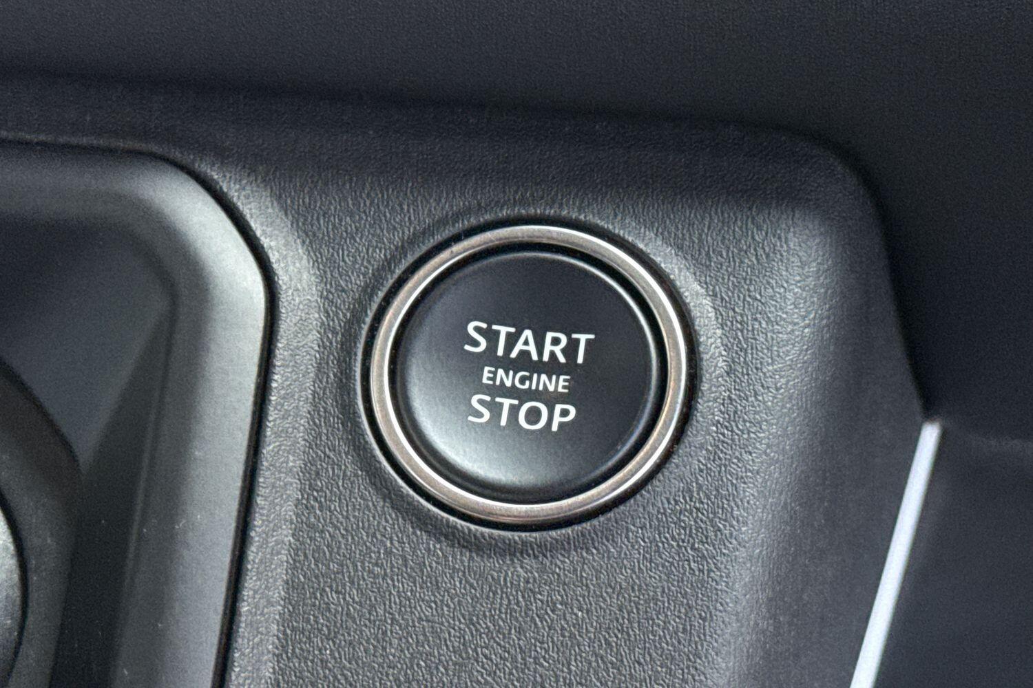 Used Land Rover Defender 90 2025 for sale - 77376933: Photo 22