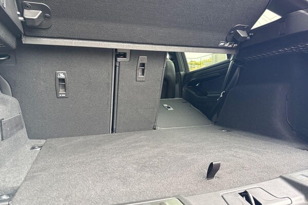Used Land Rover Range Rover Evoque 2022 for sale - 76153169: Photo 50