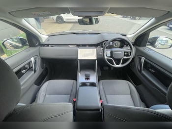 Used Land Rover Discovery Sport 2025 for sale - 75520749: Photo