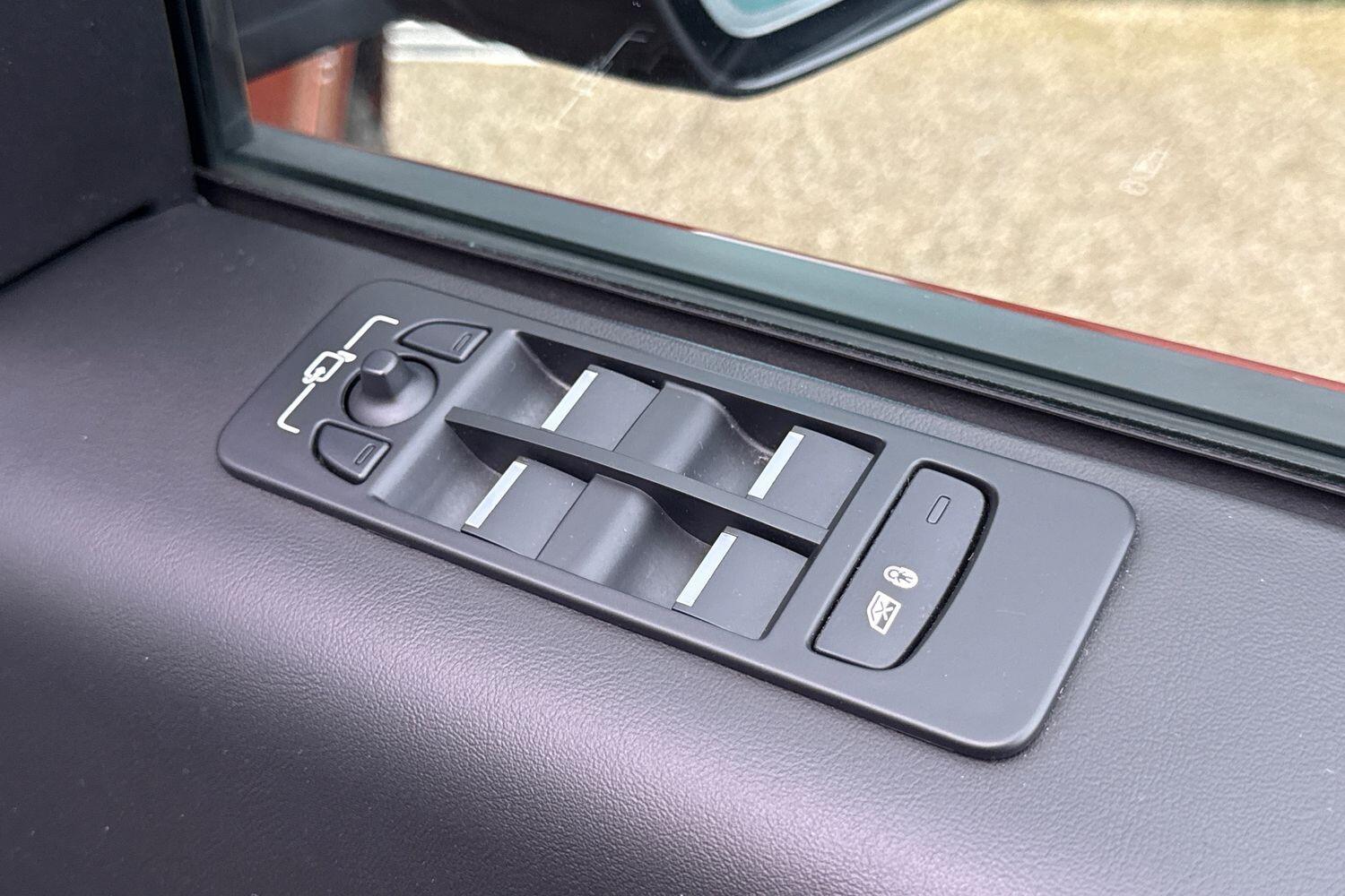 Used Land Rover Discovery Sport 2021 for sale - 77425080: Photo 31