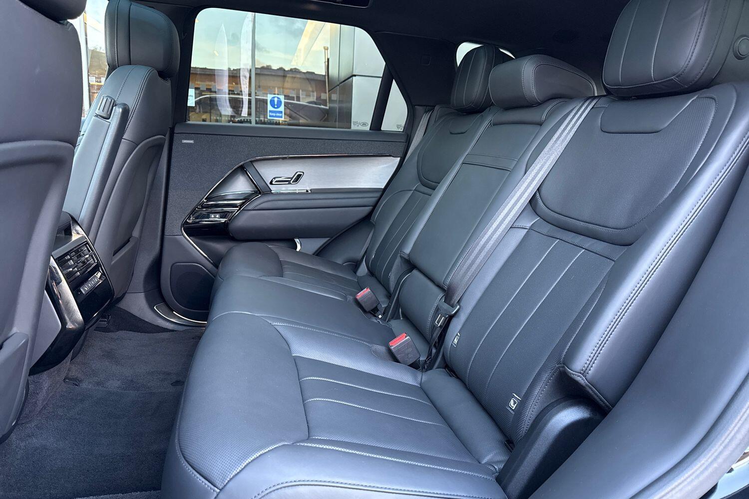 Used Land Rover Range Rover Sport 2023 for sale - 76349407: Photo 40