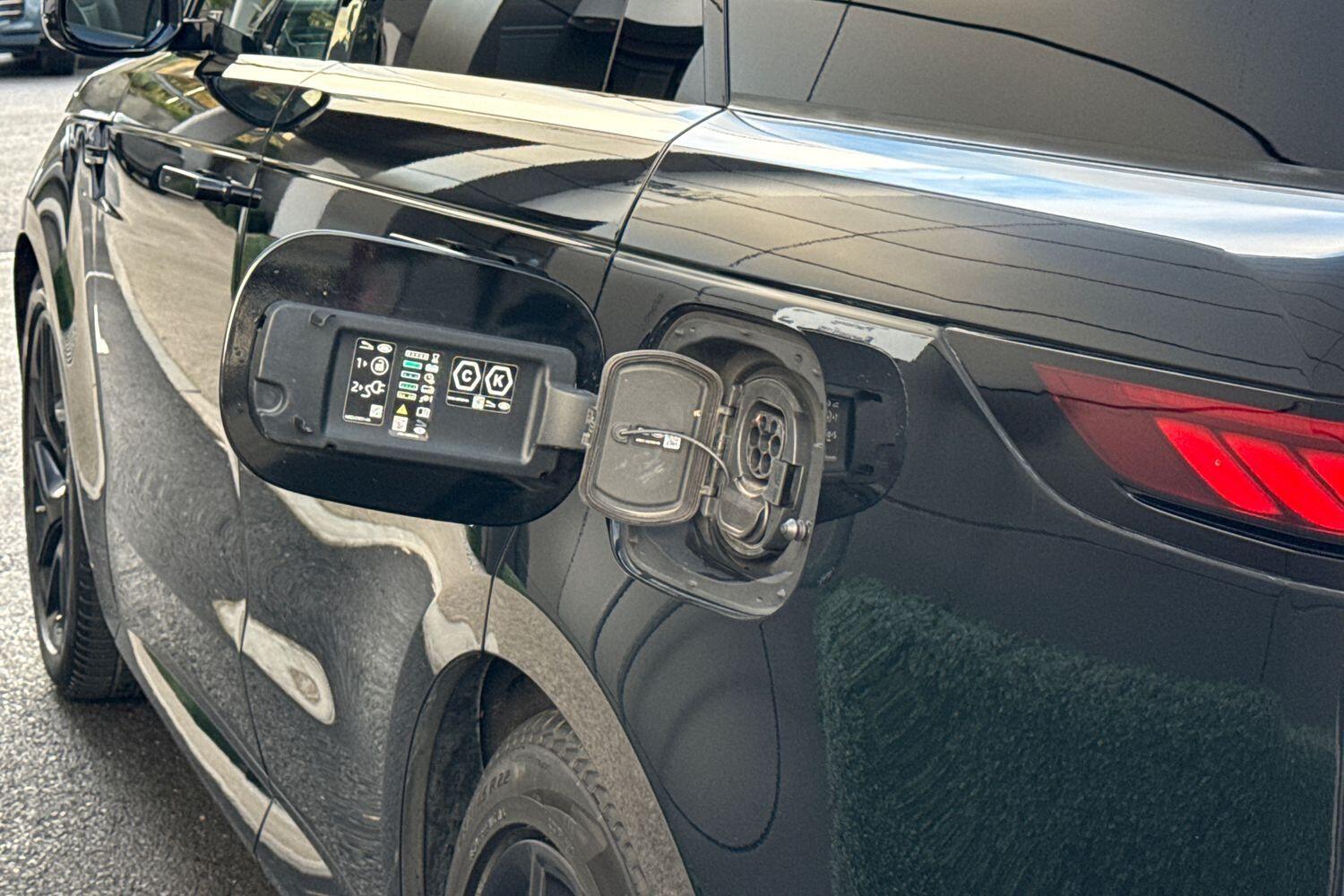 Used Land Rover Range Rover Sport 2023 for sale - 76349407: Photo 8