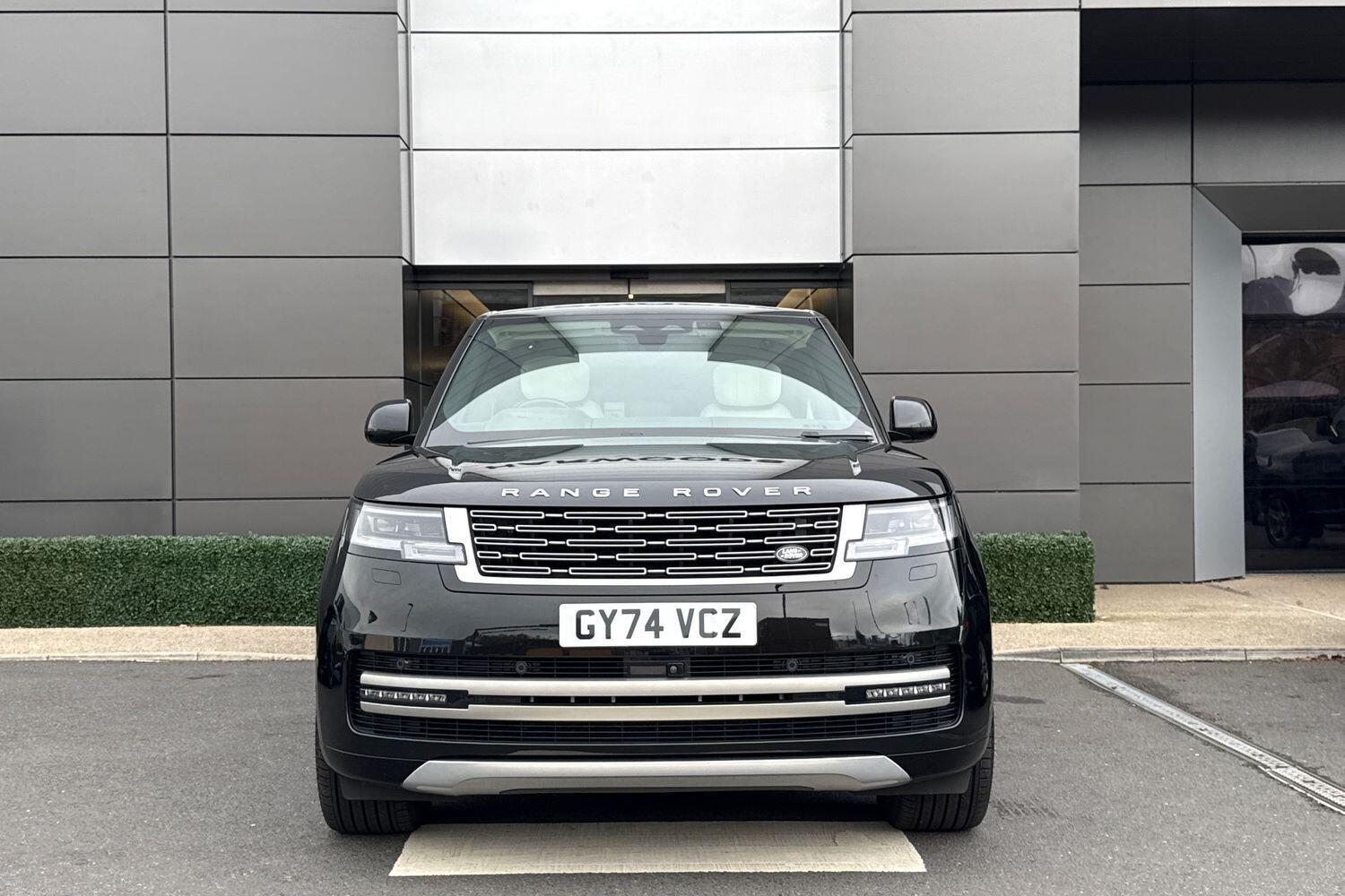 Used Land Rover Range Rover 2024 for sale - 76472130: Photo 11