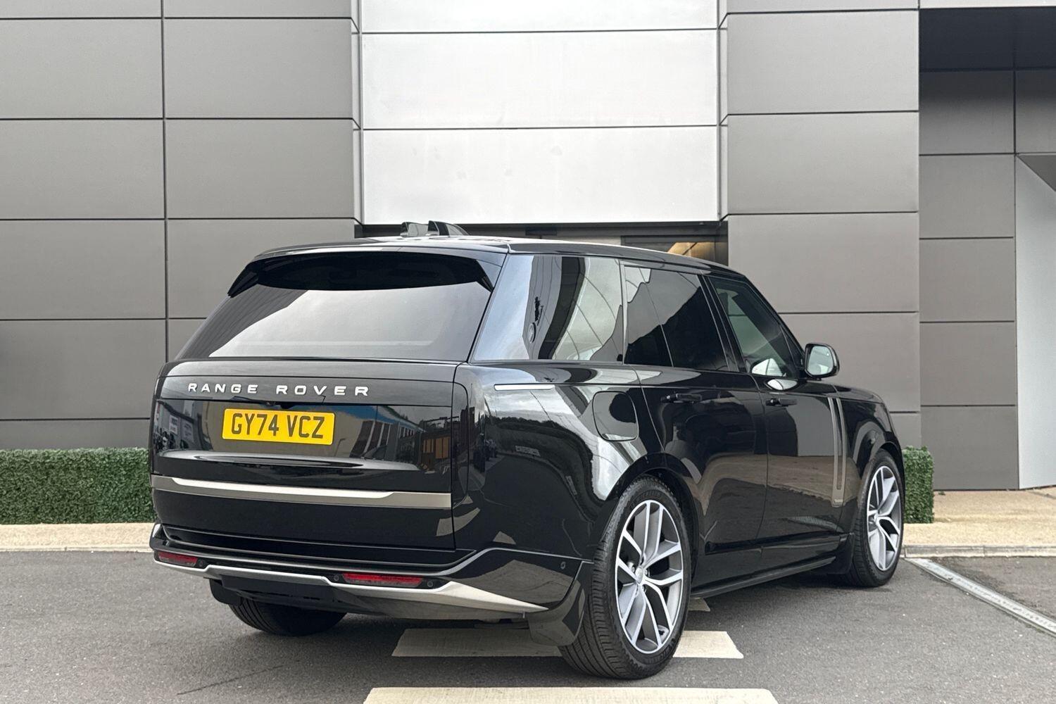 Used Land Rover Range Rover 2024 for sale - 76472130: Photo 12