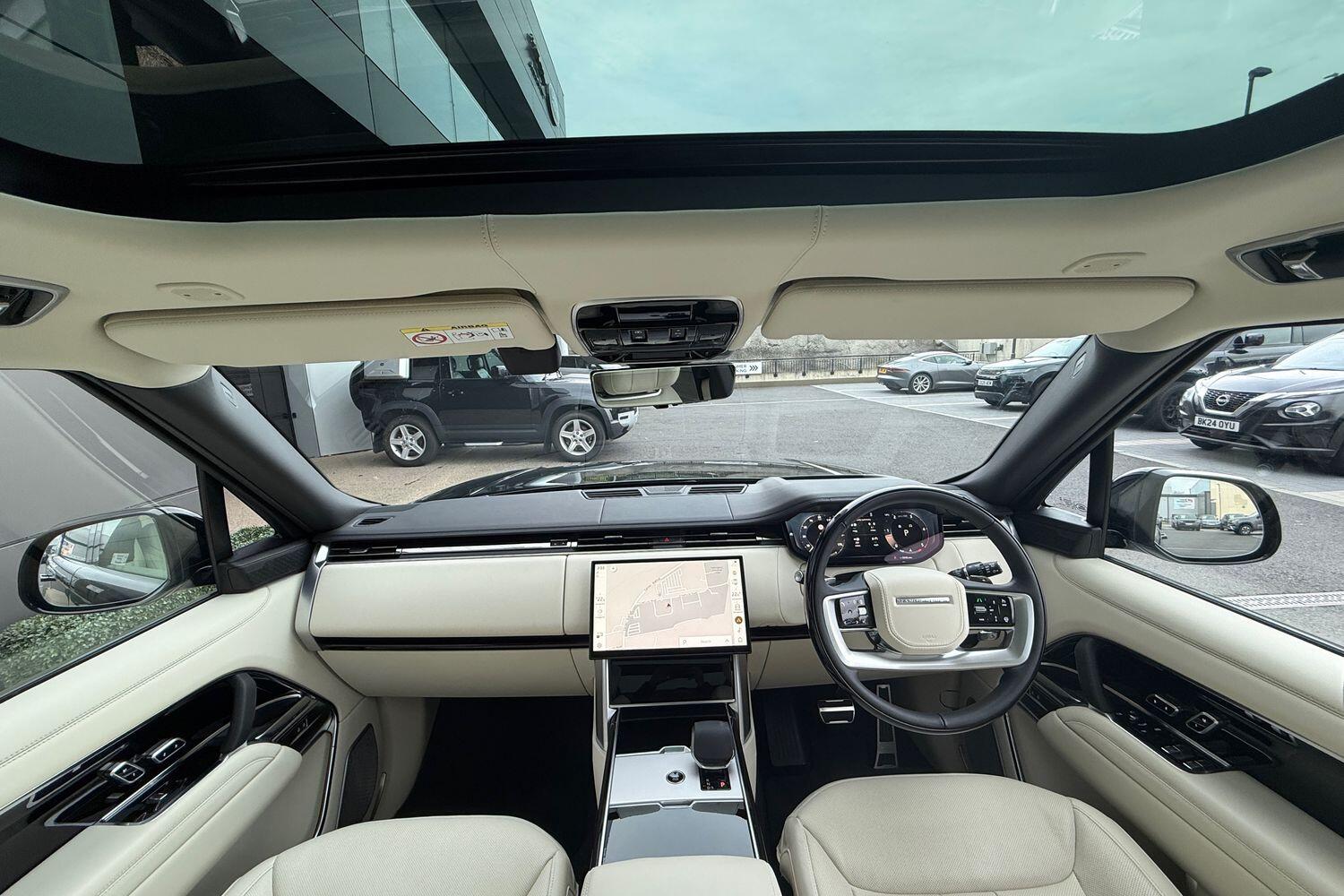 Used Land Rover Range Rover 2024 for sale - 76472130: Photo 3