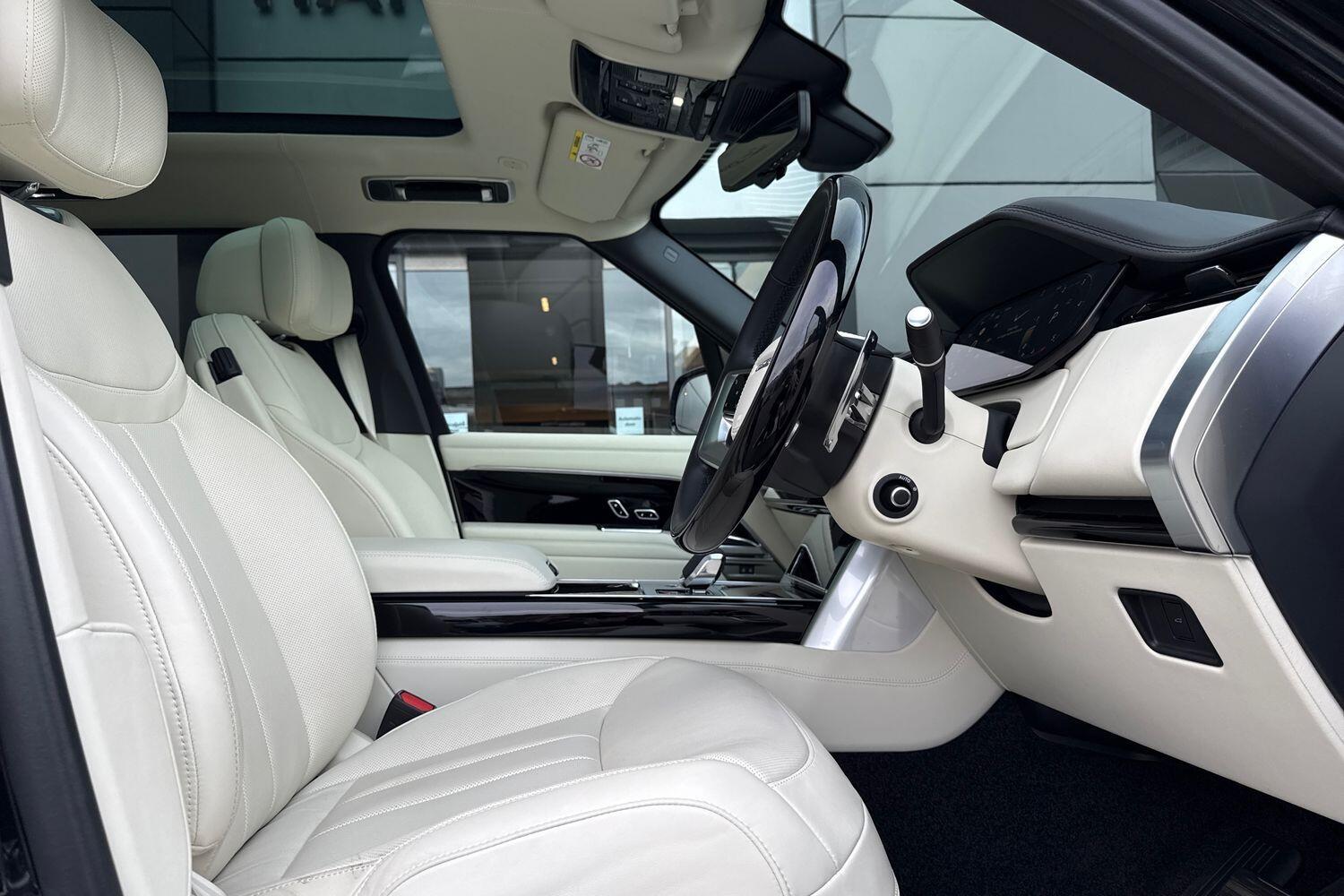 Used Land Rover Range Rover 2024 for sale - 76472130: Photo 39