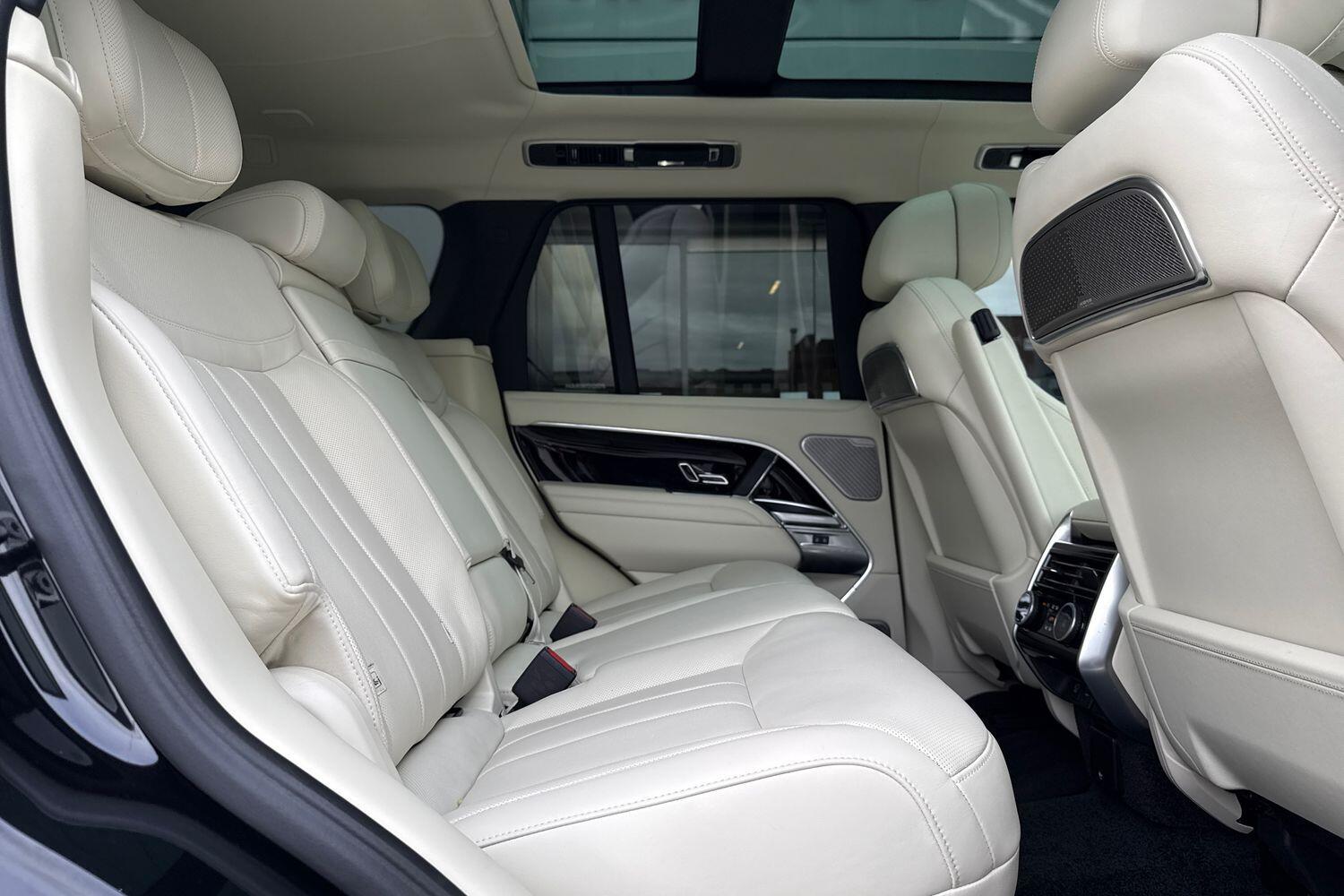 Used Land Rover Range Rover 2024 for sale - 76472130: Photo 53