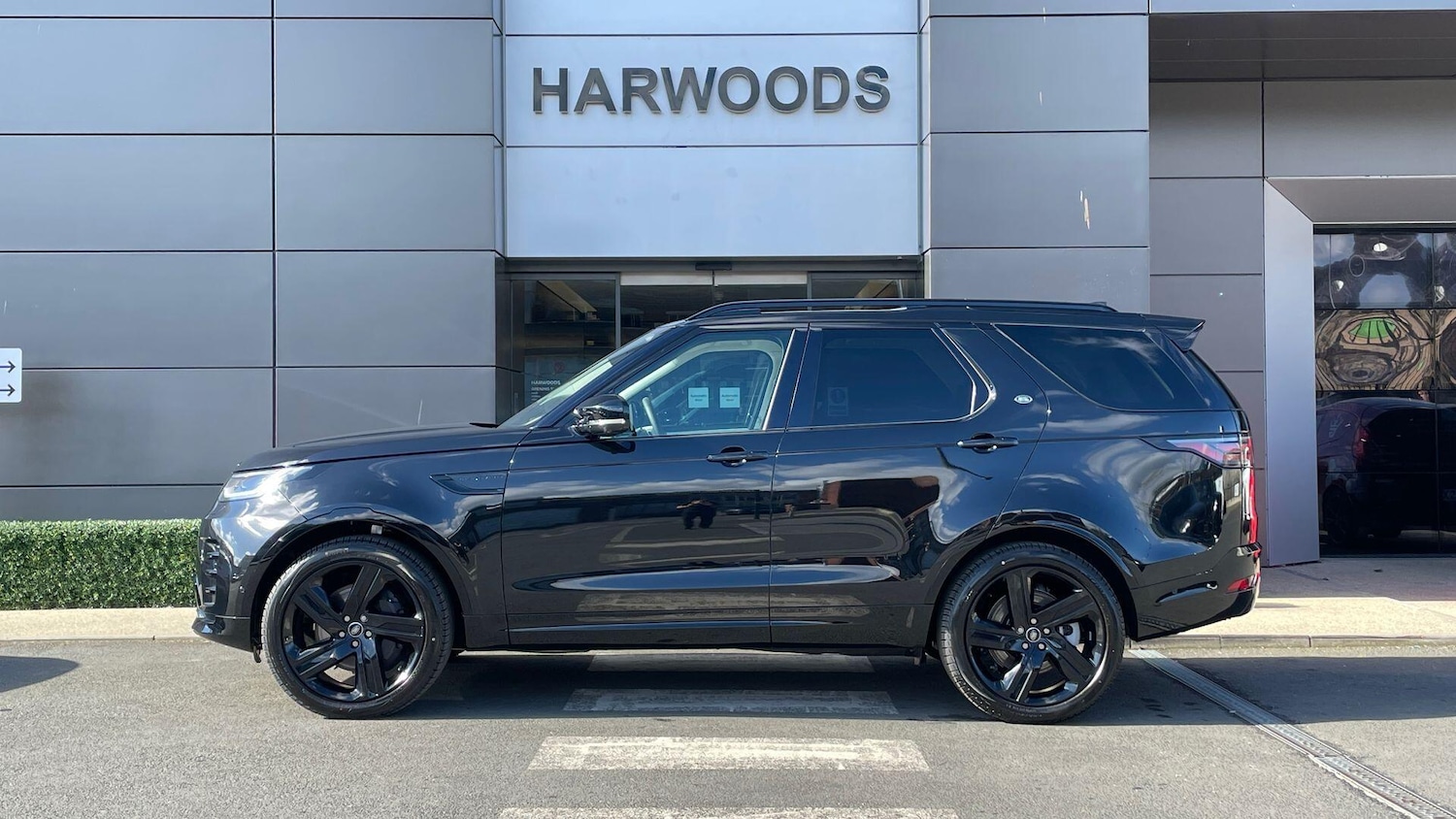 Used Land Rover Discovery 2025 for sale - 76371220: Photo 14