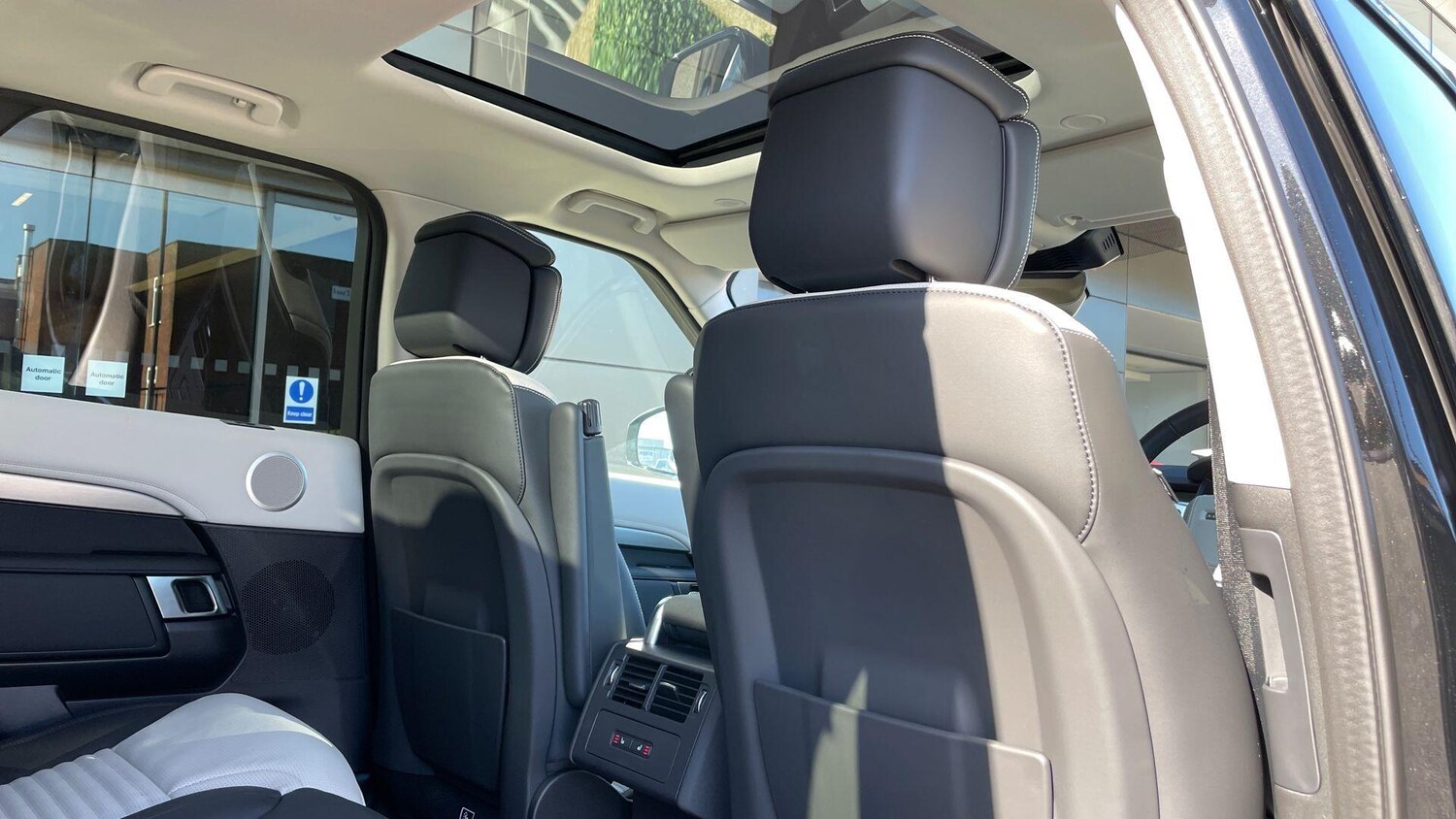 Used Land Rover Discovery 2025 for sale - 76371220: Photo 61