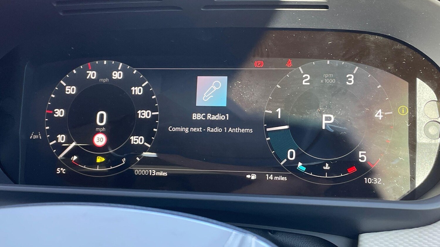 Used Land Rover Discovery 2025 for sale - 76371220: Photo 80