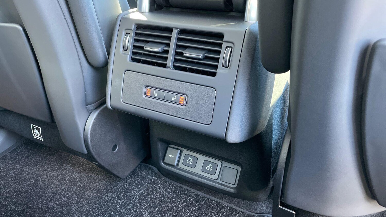 Used Land Rover Discovery 2025 for sale - 76371220: Photo 92