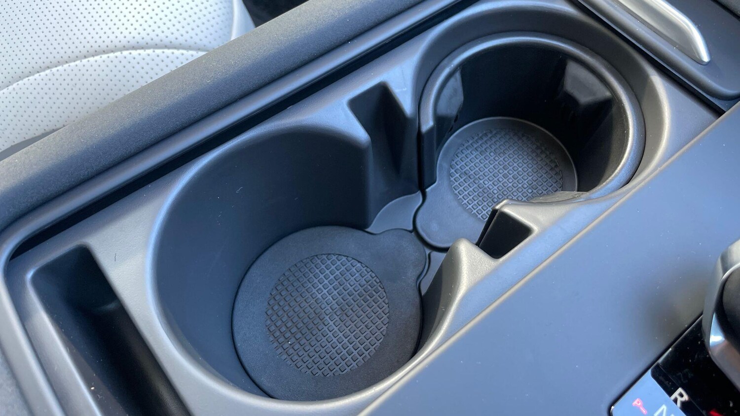 Used Land Rover Discovery 2025 for sale - 76371220: Photo 97