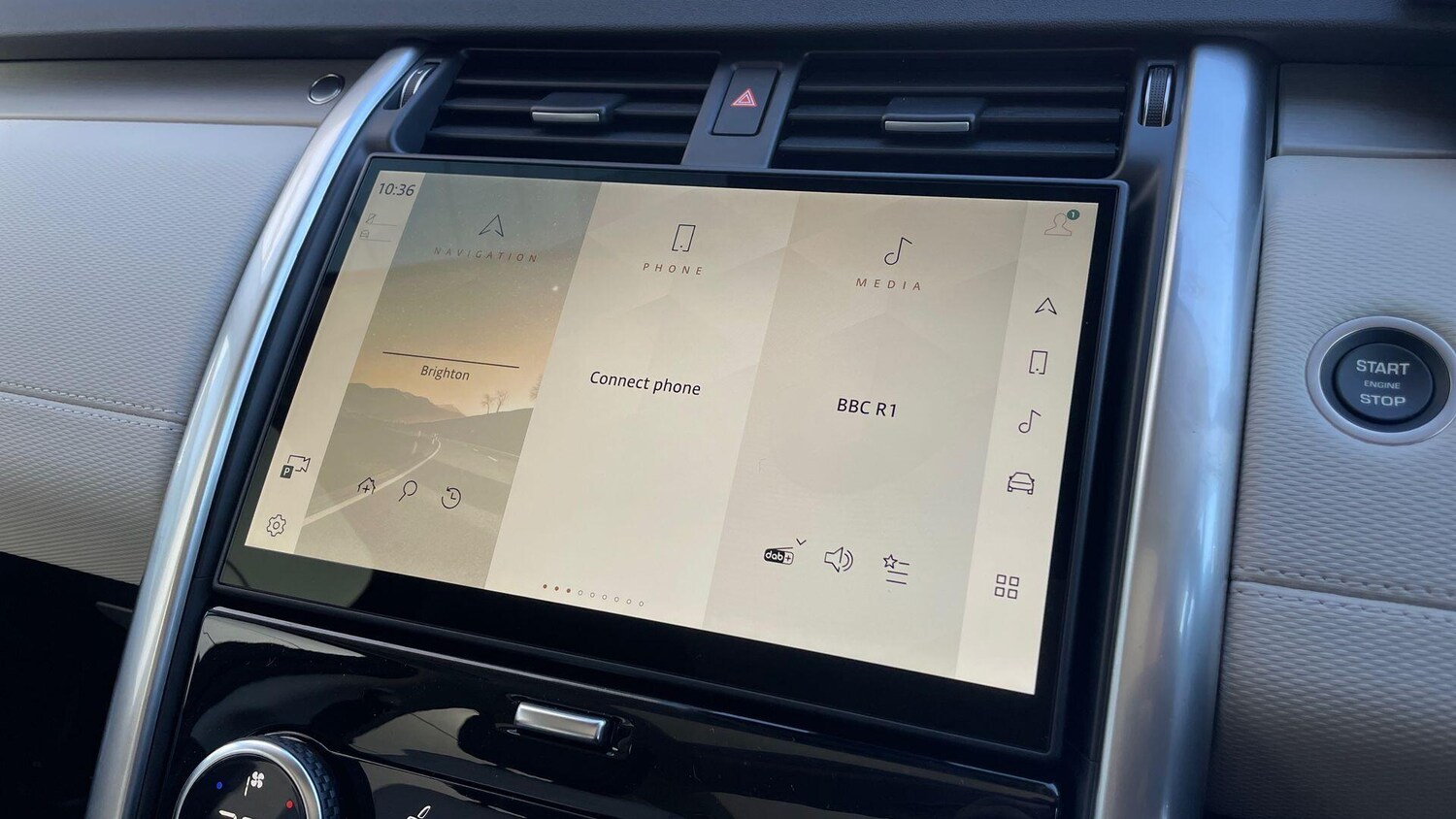 Used Land Rover Discovery 2025 for sale - 76371220: Photo 98