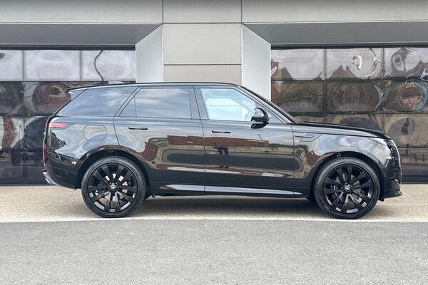 Used Land Rover Range Rover Sport 2023 for sale - 75657778: Photo 2