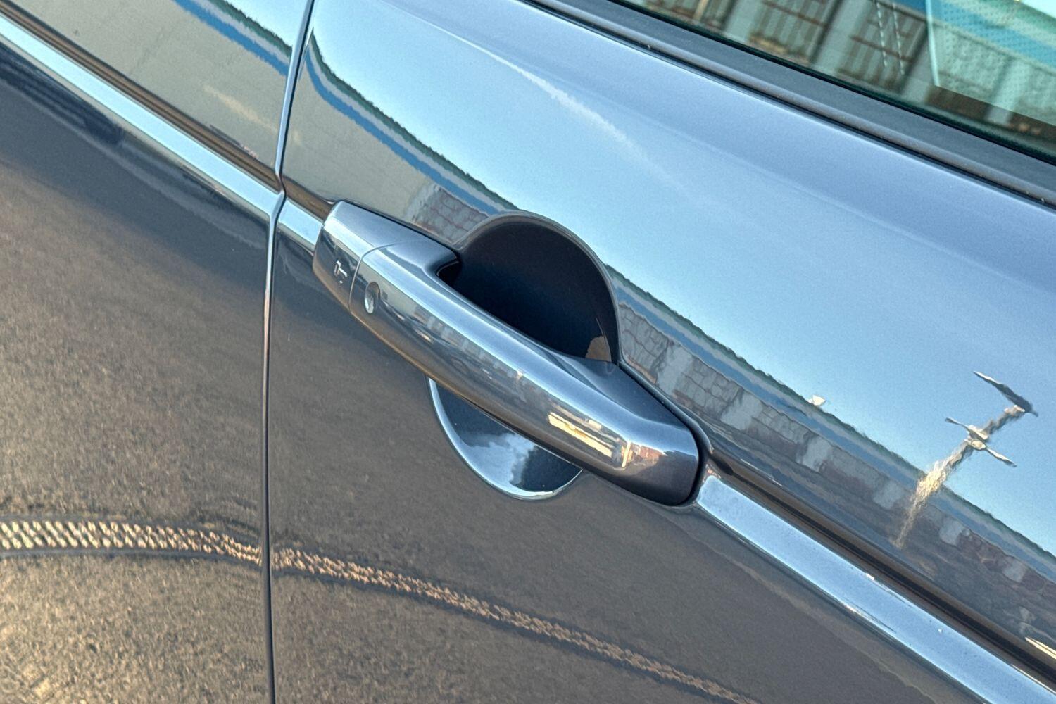 Used Land Rover Discovery Sport for sale - 76714289: Photo 25