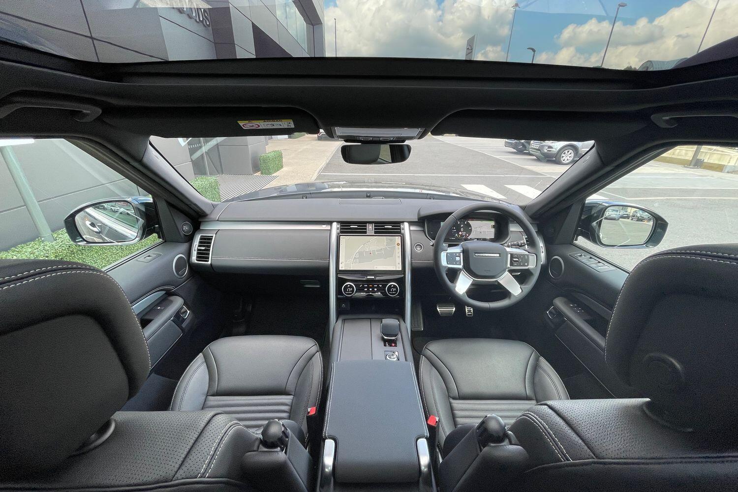 Used Land Rover Discovery 2025 for sale - 76484424: Photo 3