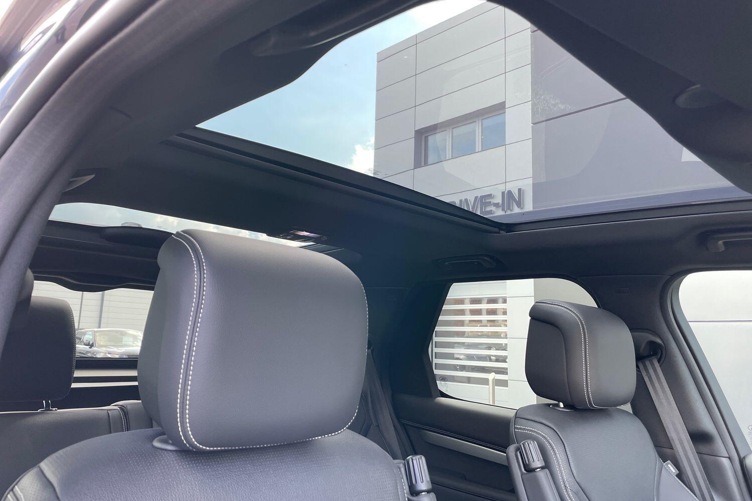 Used Land Rover Discovery 2025 for sale - 76484424: Photo 8