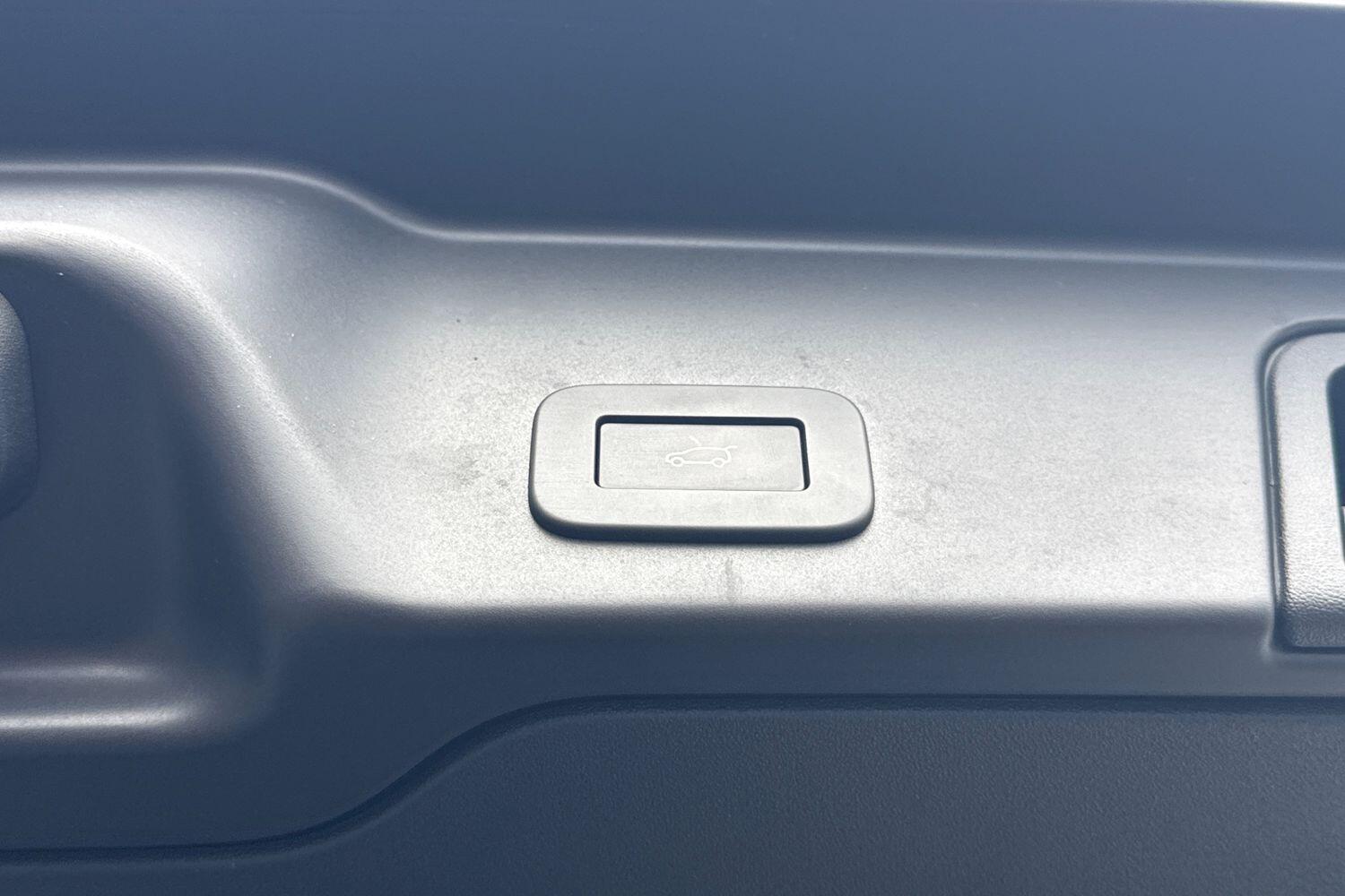 Used Land Rover Range Rover Evoque 2024 for sale - 76513288: Photo 49