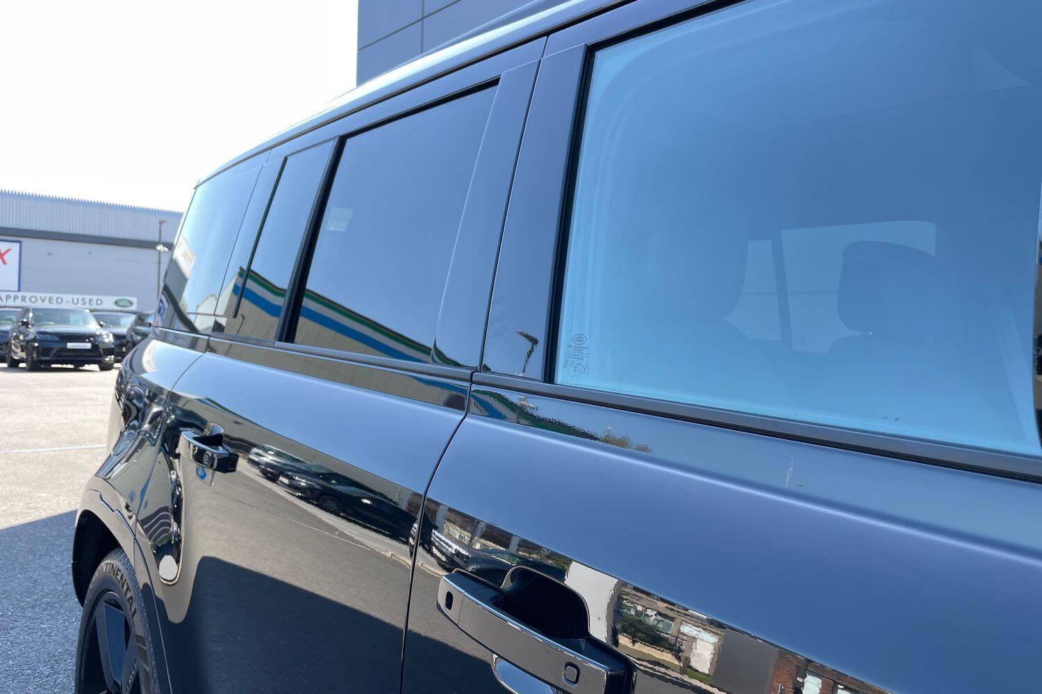 Used Land Rover Defender 2025 for sale - 76657010: Photo 27