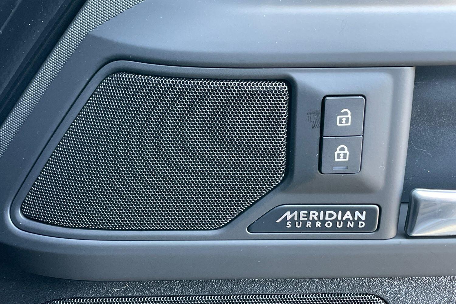 Used Land Rover Defender 2025 for sale - 76657010: Photo 53