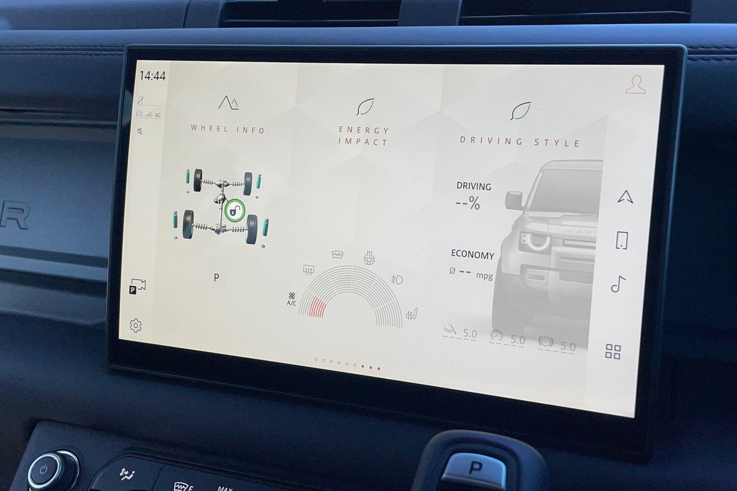 Used Land Rover Defender 2025 for sale - 76657010: Photo 64