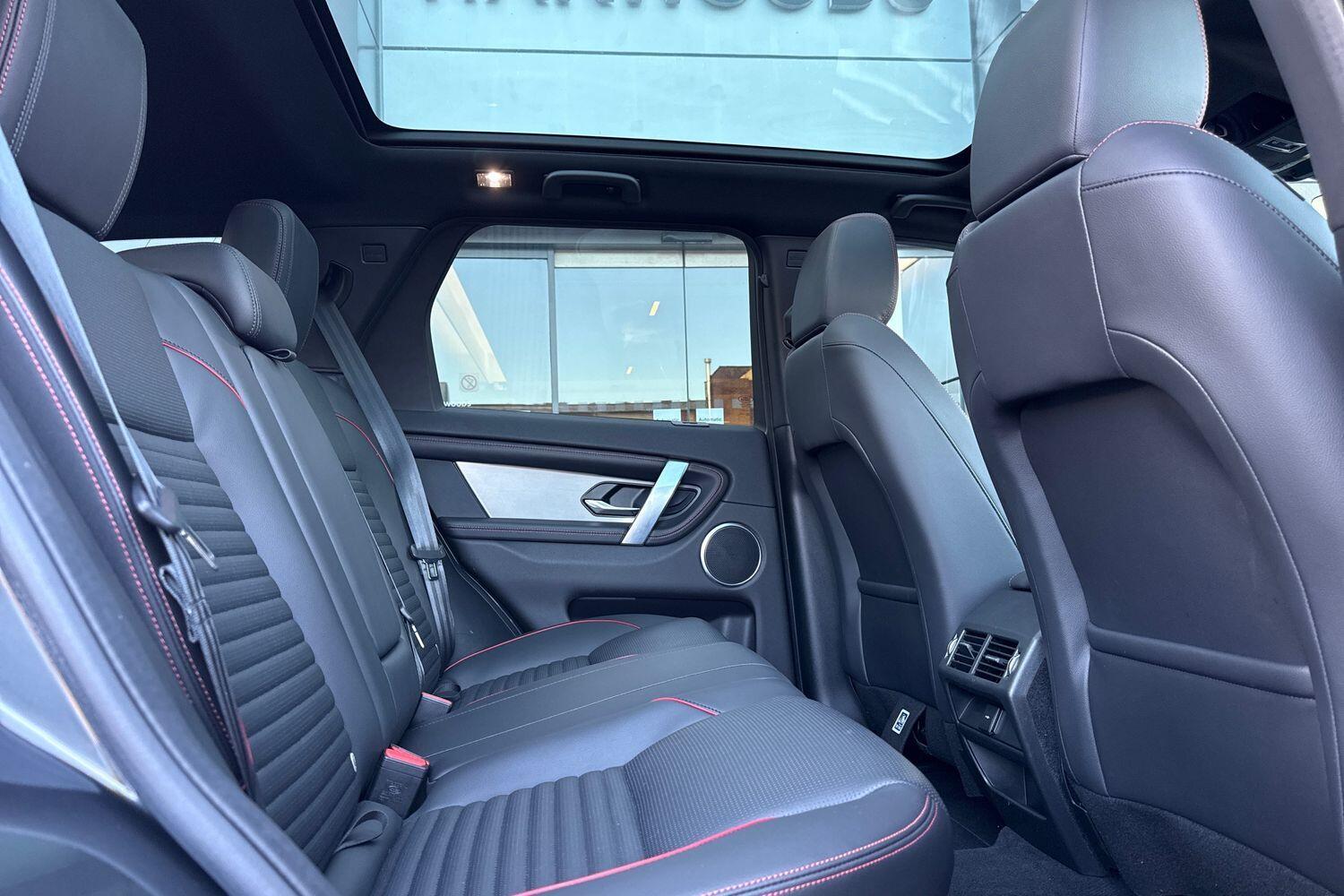 Used Land Rover Discovery Sport 2022 for sale - 76562377: Photo 32