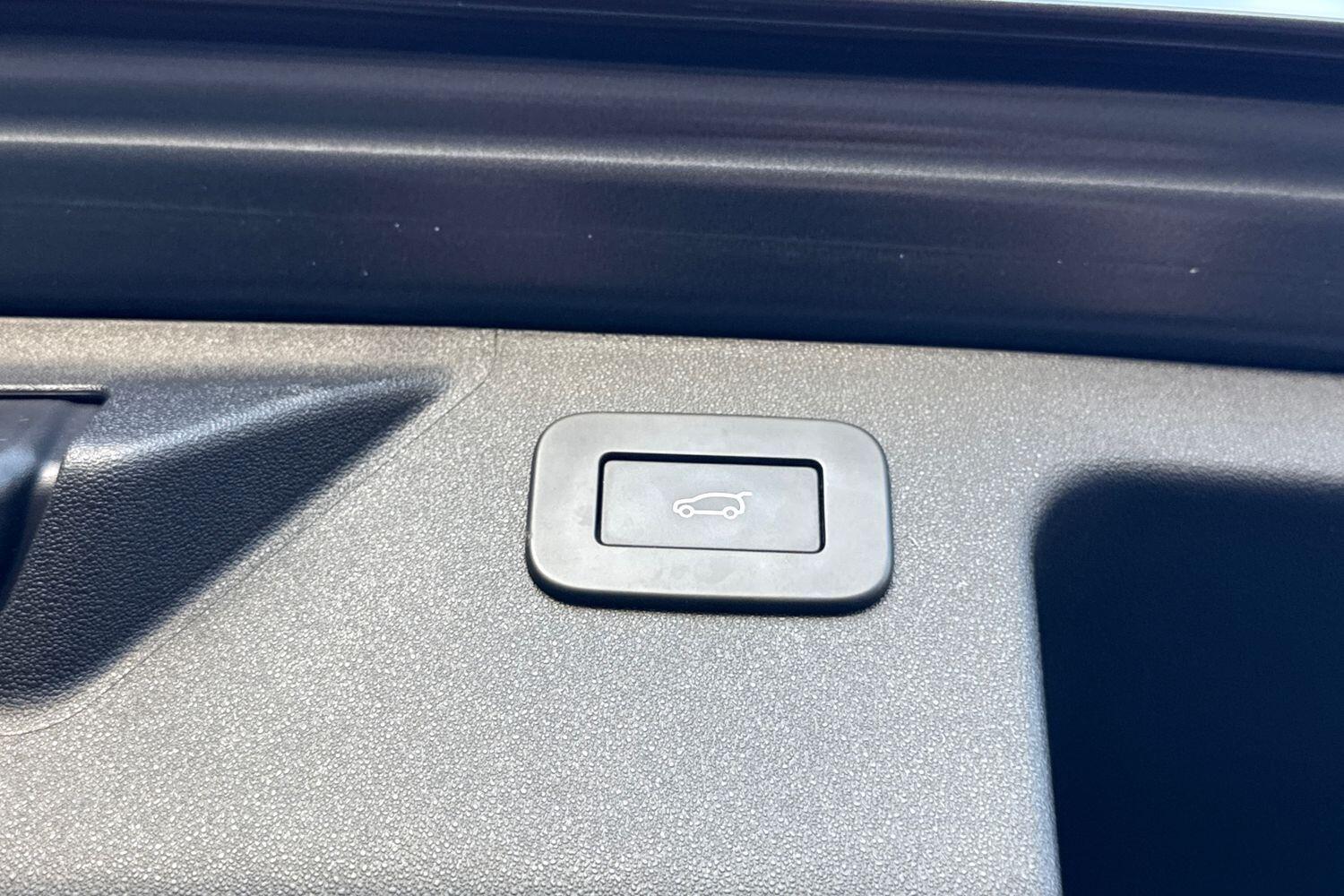 Used Land Rover Discovery Sport 2022 for sale - 76562377: Photo 40