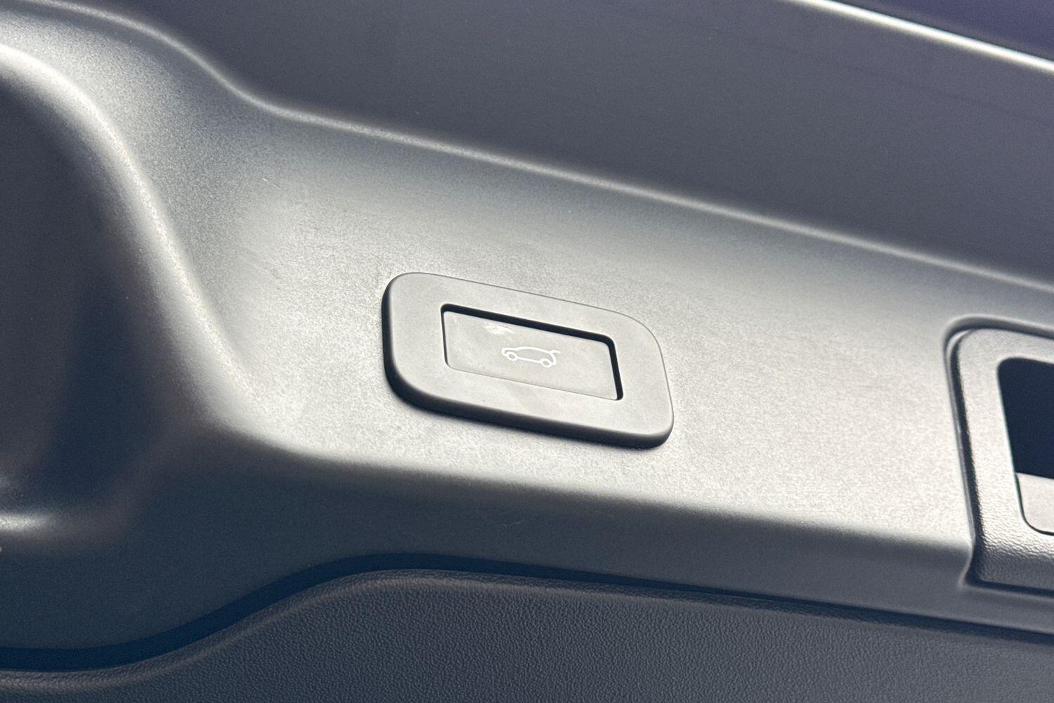 Used Land Rover Range Rover Evoque 2025 for sale - 77291836: Photo 31