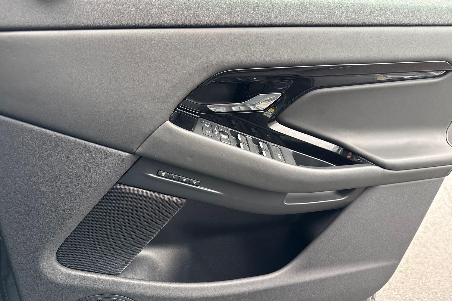 Used Land Rover Range Rover Evoque 2025 for sale - 77291836: Photo 47