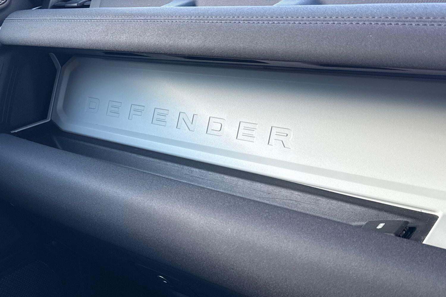 Used Land Rover Defender 2021 for sale - 77440882: Photo 53