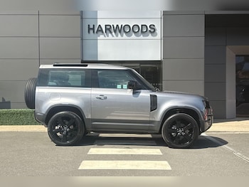 Used Land Rover Defender 90 2024 for sale - 75720791: Photo