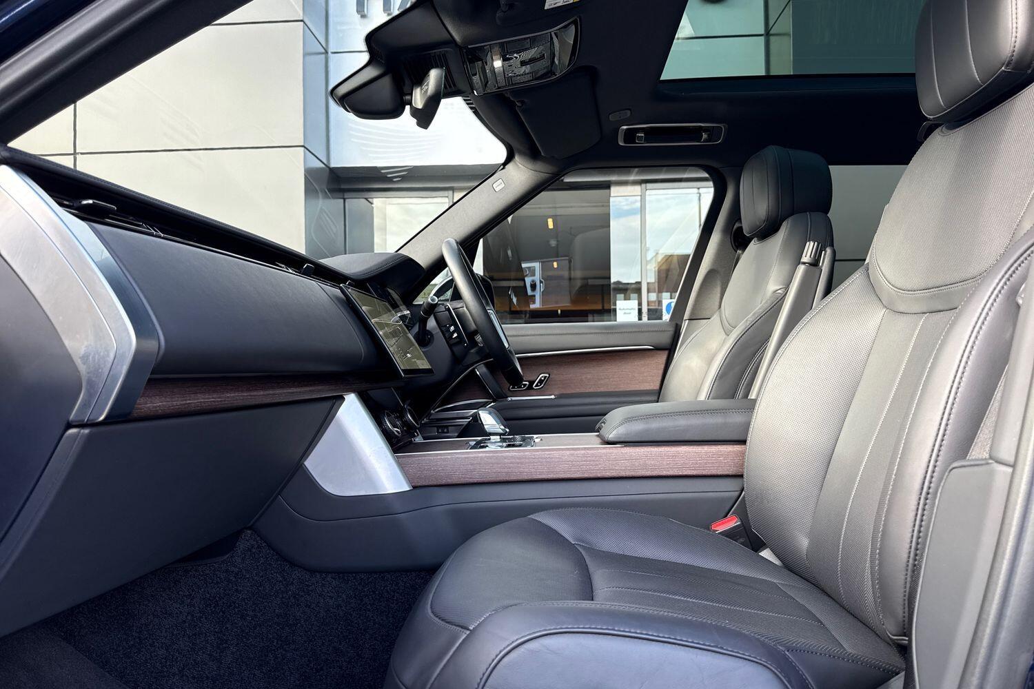 Used Land Rover Range Rover 2023 for sale - 76423003: Photo 47