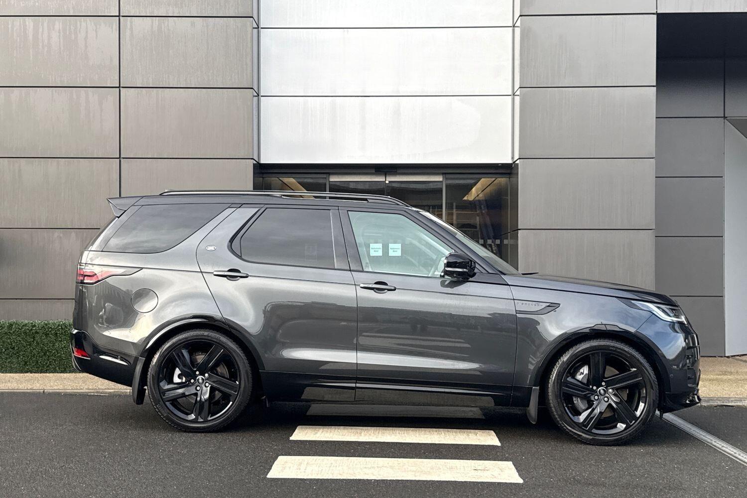 Used Land Rover Discovery 2025 for sale - 76742983: Photo 2