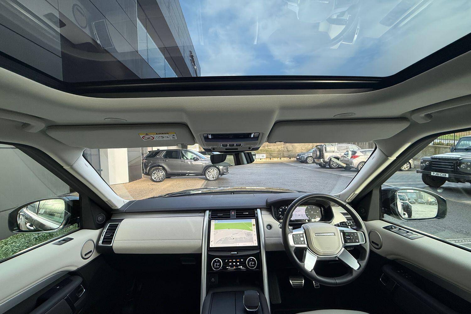 Used Land Rover Discovery 2025 for sale - 76742983: Photo 3