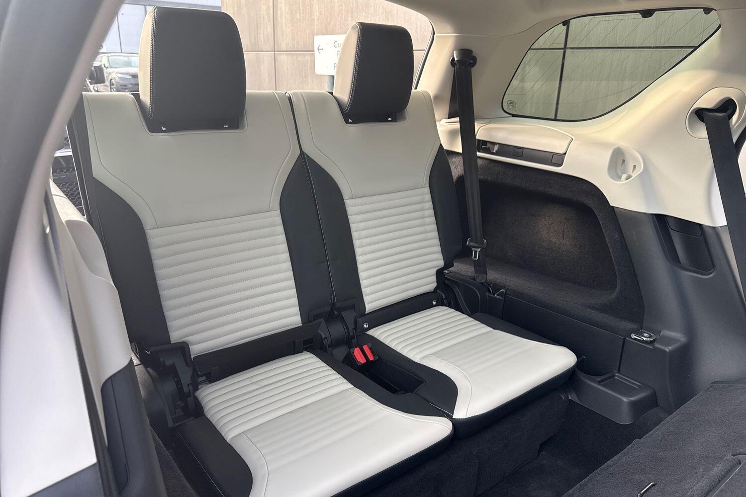 Used Land Rover Discovery 2025 for sale - 76742983: Photo 50