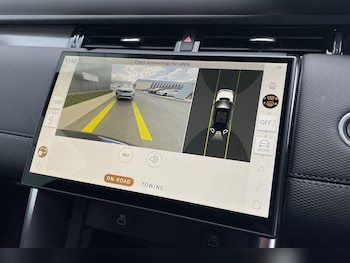 Used Land Rover Discovery Sport 2025 for sale - 76370862: Photo