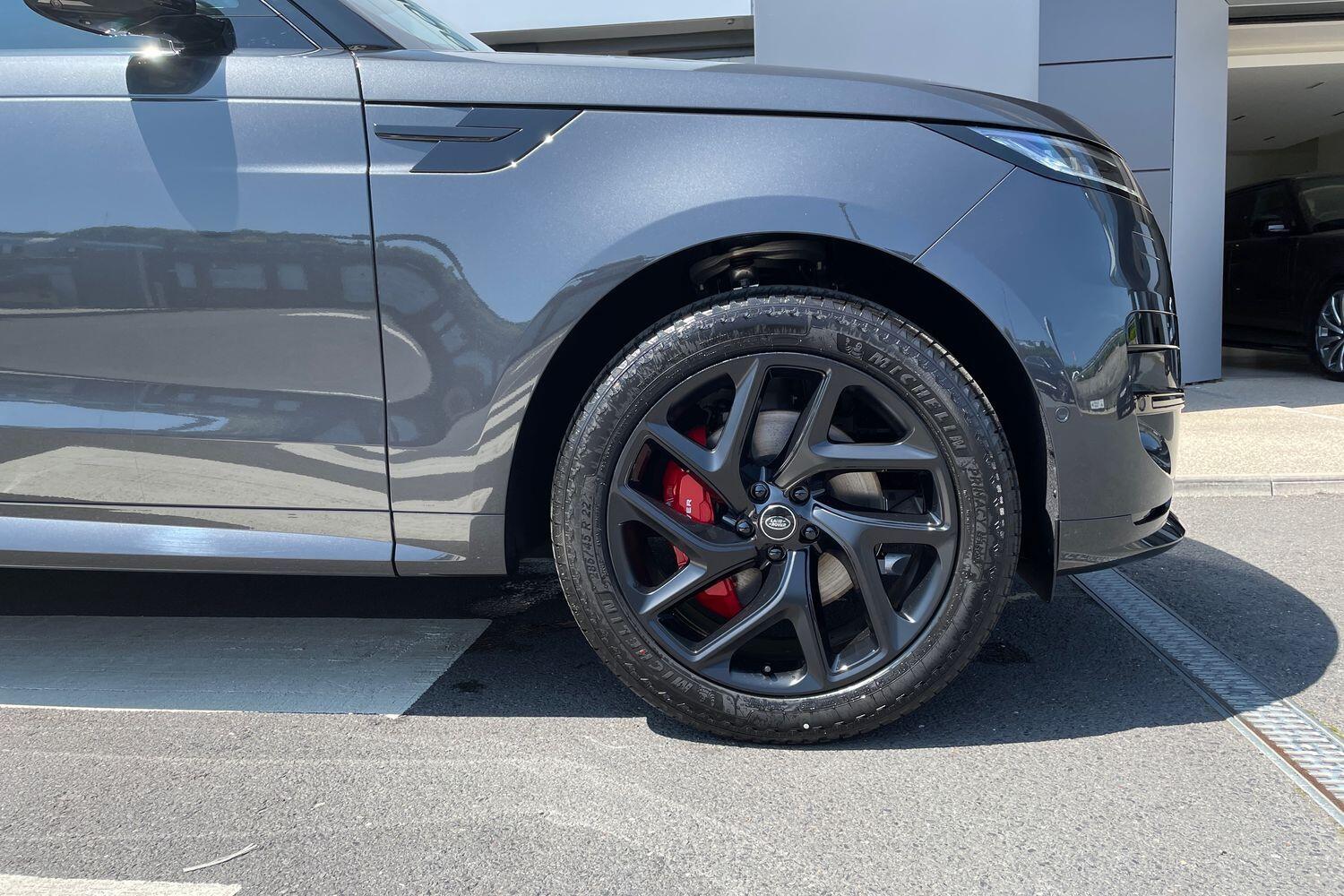 Used Land Rover Range Rover Sport 2025 for sale - 76688714: Photo 16