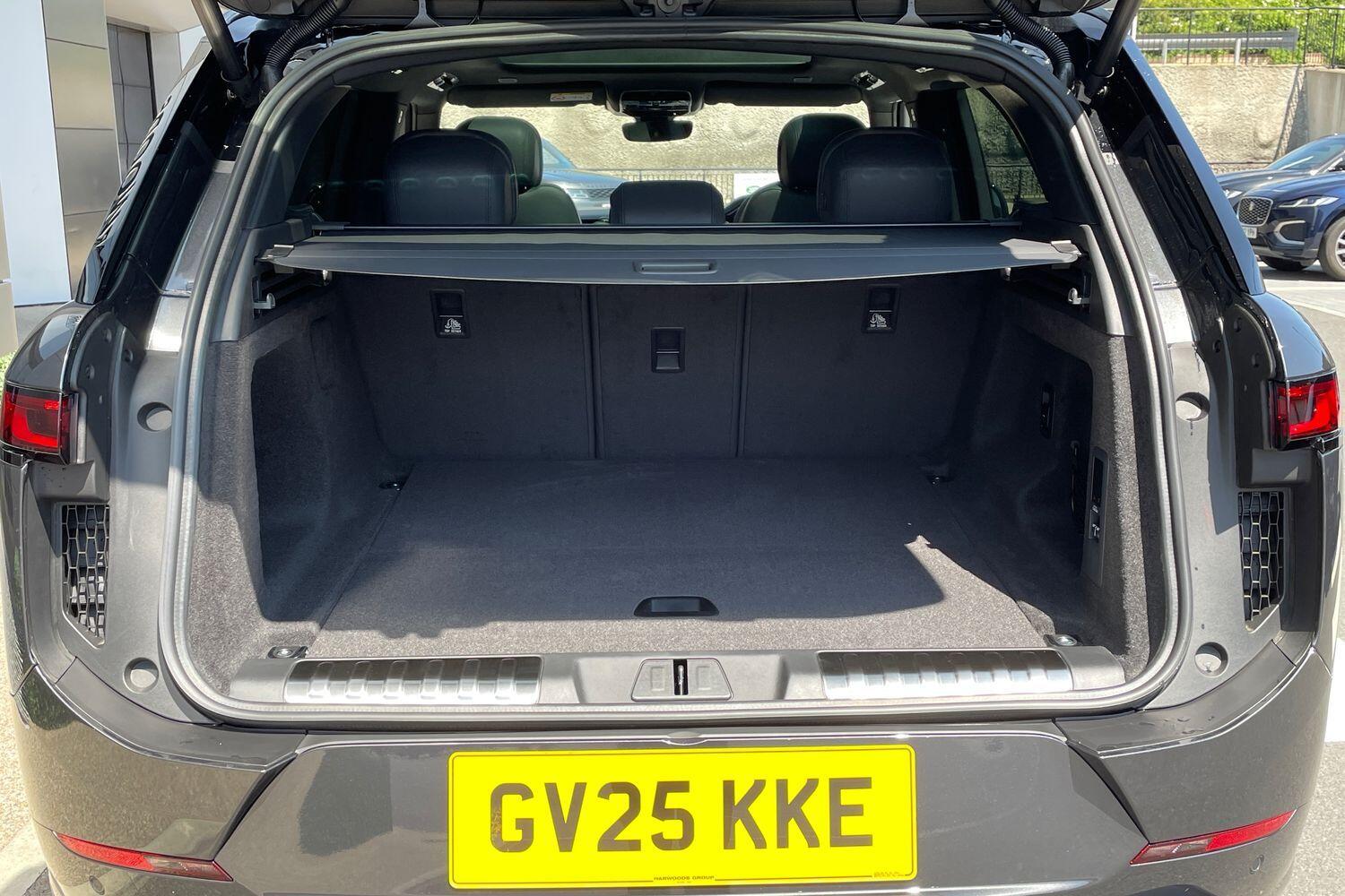 Used Land Rover Range Rover Sport 2025 for sale - 76688714: Photo 30