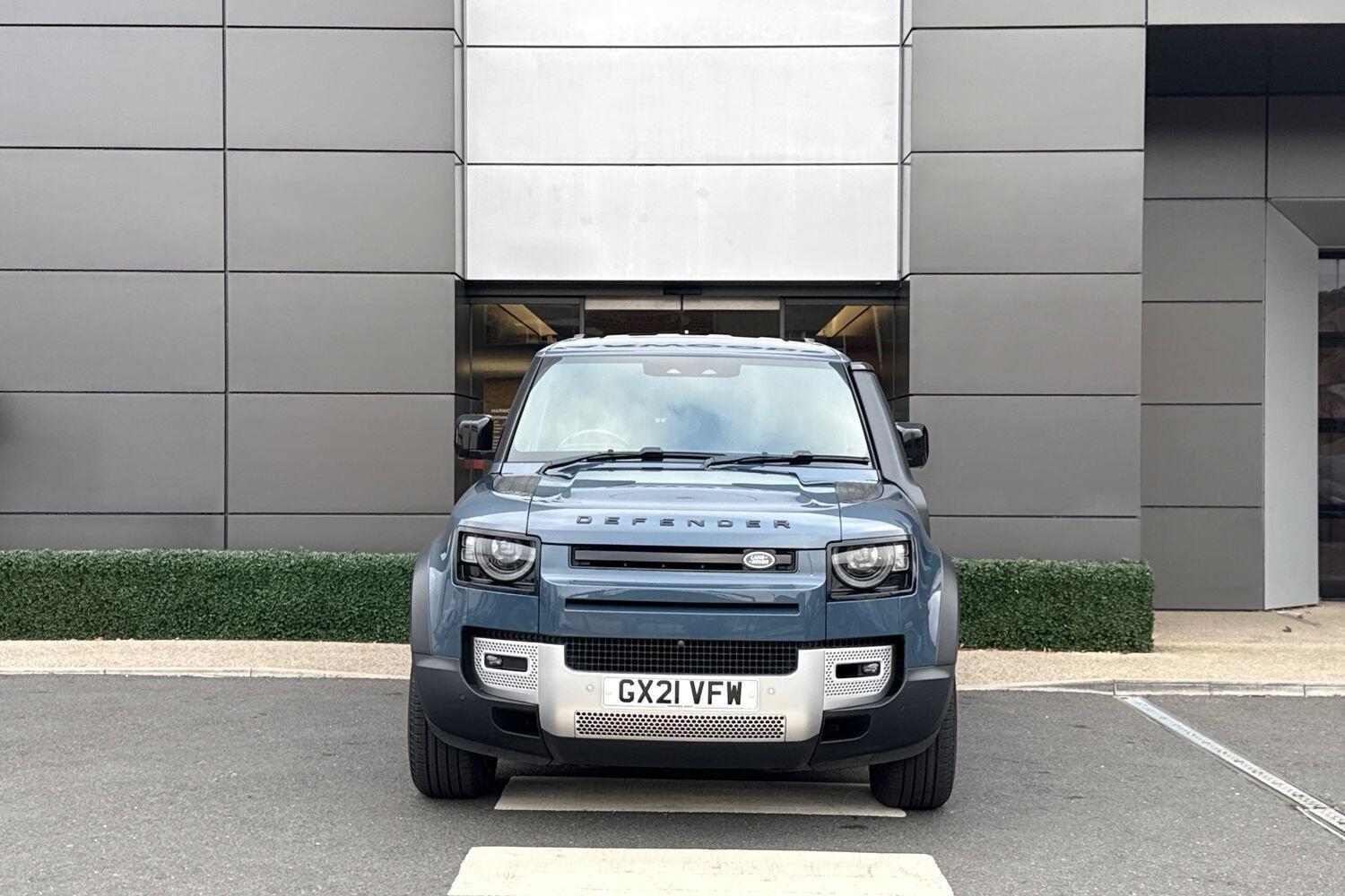 Used Land Rover Defender 110 2021 for sale - 76260284: Photo 15