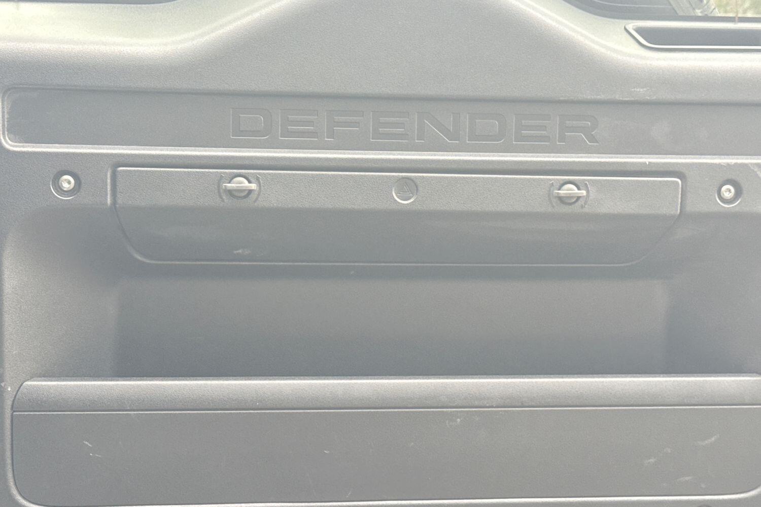 Used Land Rover Defender 110 2021 for sale - 76260284: Photo 34