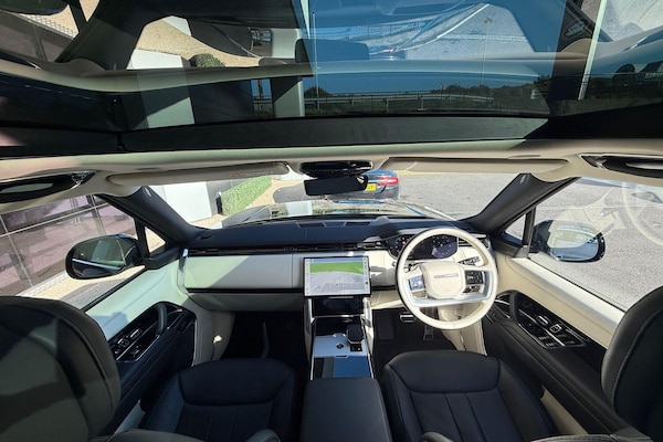 Used Land Rover Range Rover 2025 for sale - 76214111: Photo 3