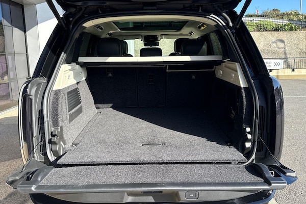 Used Land Rover Range Rover 2025 for sale - 76214111: Photo 53