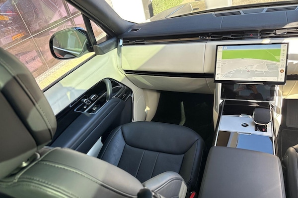 Used Land Rover Range Rover 2025 for sale - 76214111: Photo 58