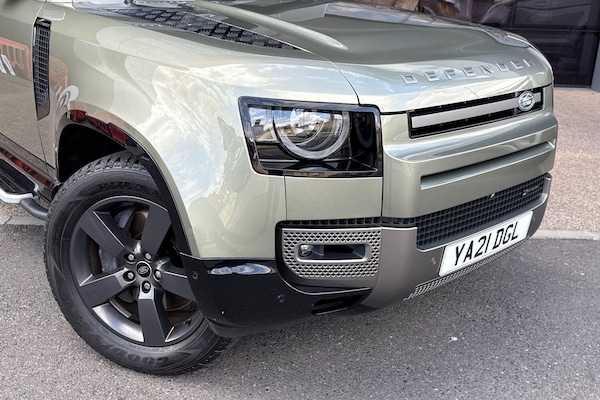 Used Land Rover Defender 110 2021 for sale - 75670768: Photo 19