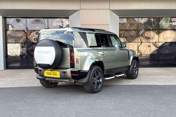Used Land Rover Defender 110 2021 for sale - 75670768: Photo 7