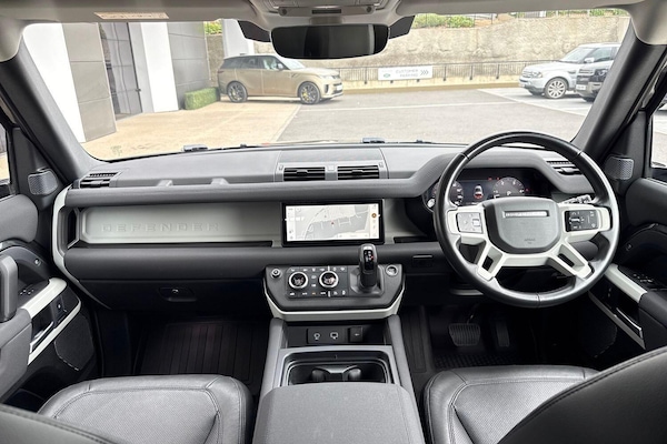 Used Land Rover Defender 90 2023 for sale - 75707836: Photo 3