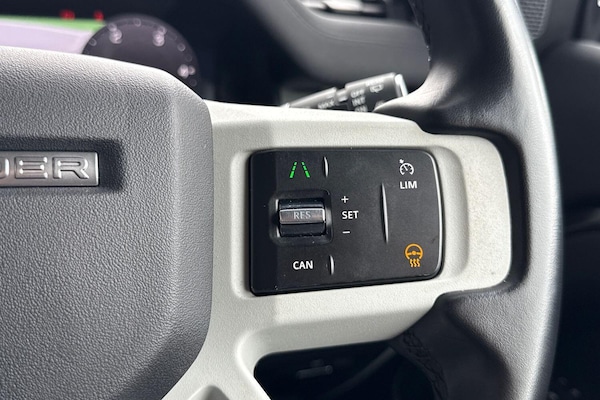 Used Land Rover Defender 90 2023 for sale - 75707836: Photo 41