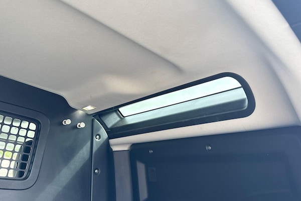 Used Land Rover Defender 90 2023 for sale - 75707836: Photo 58